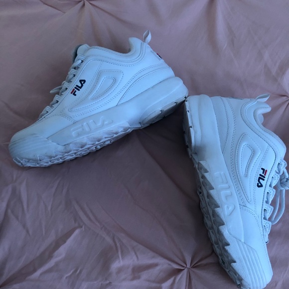 Fila girls sneakers - Picture 2 of 3